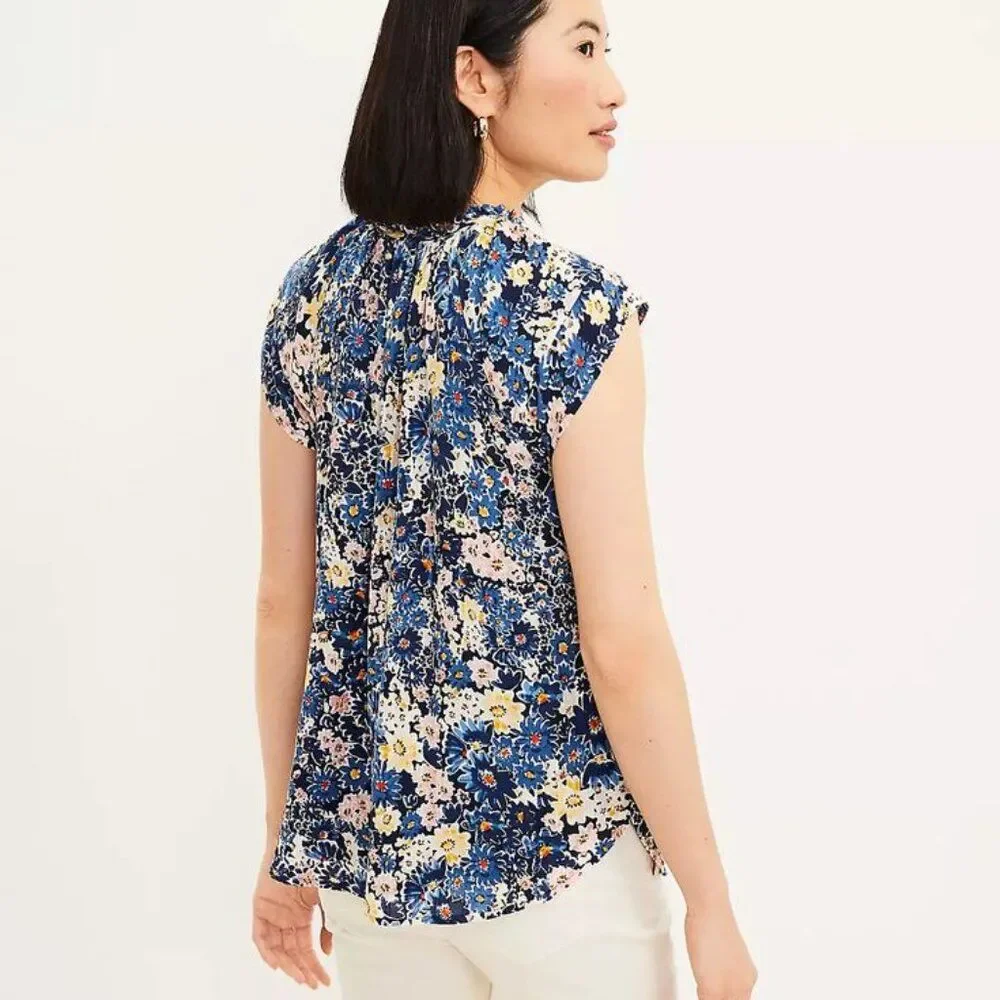 Loft Garden Button Tie Neck Floral Top Ruffles Size Medium - Picture 3 of 8